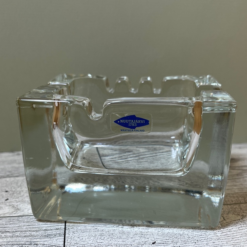 Mid-Century Modern Kaj Franck Cigaro Art Glass Ashtray Nuutajärvi